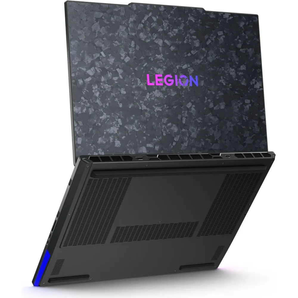 Zdjęcie produktu Laptop Lenovo Legion 9 18IAX10 83EY72PHFPB - Core Ultra 9 275HX/18" WQUXGA IPS HDR/RAM 128GB/4TB + 4TB + 1TB/GF RTX 5090/Win 11 Pro