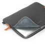 Etui na laptopa Dicota Skin Urban 16" D31771-RPET - zdjęcie poglądowe 5