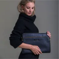 Etui na laptopa dbramante1928 Paris Plus 14" PA14PBBL5637, Skóra, Czarne | Sklep ITnes.pl, IT for BUSINESS