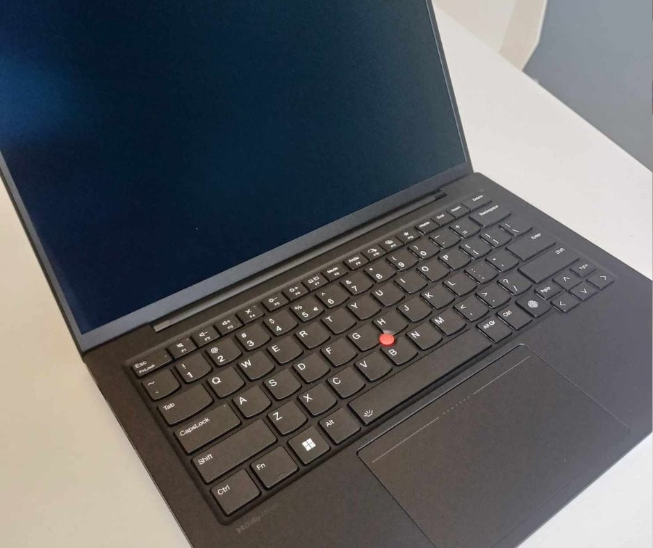 ThinkPad X1 Carbon Gen 12 - zdjęcie klawiatury